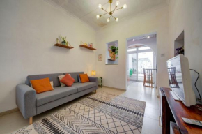 Perfect appointed Studio